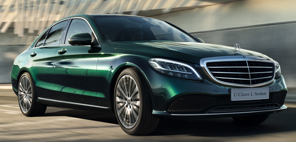 Gasgoo_com's tweet photo. #BAICMotor, #BAICGroup's Hong Kong listed subsidiary, announced its 2019 net profit attributable to equity holders slid 7.8% from the year-ago period to RMB4.083 billion, and the basic earnings per share dropped 9.1% to RMB0.5. #gasgoo https://t.co/5XldbfUc1g https://t.co/TUFUgtV8qo