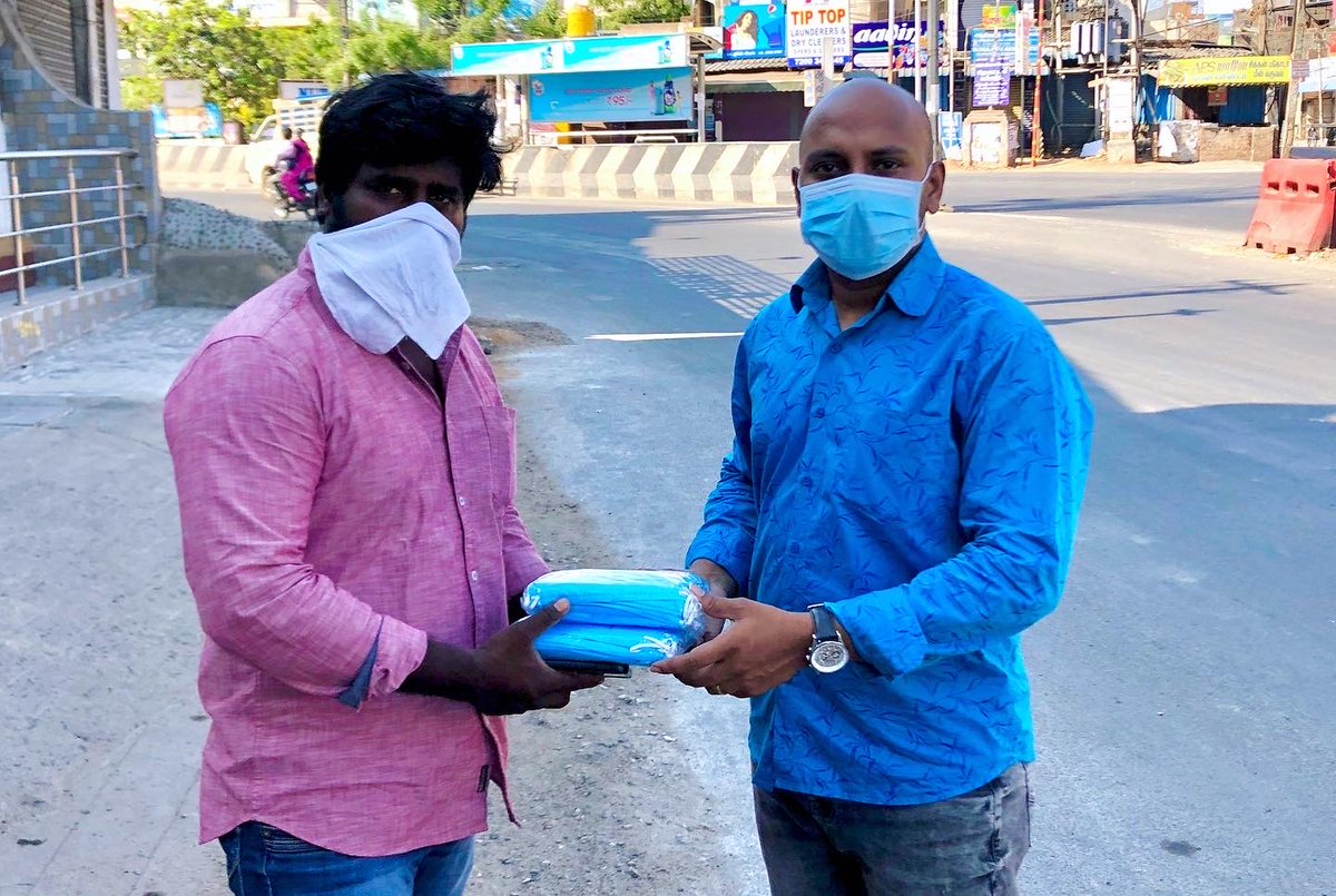 goodnessfdn's tweet photo. #GoodnessFoundation, with the aid of donors such as Sushinder, has provided #facemasks to hundreds of people in shelter homes and the sanitation workers to #FightAgainstCorona.
#covid_19 #IndiaFightsCorona #TNFightsCorona #ChennaiCorporation #FightTogether #WashHands #StayHome https://t.co/XCPzZoZP3W
