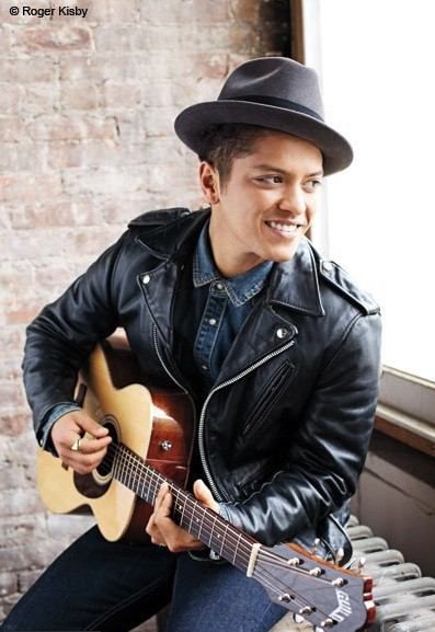 Twitter 上的 Wrep Wrep Lil Fang Akina Faky Fakyjp ロクレプ Akinaのwho S On Fire On Fireとは 最高 とか カッコイイ を指すスラング Akinaの推しアーティストを男女問わず紹介していきます 本日ご紹介するのは Bruno Mars です T Co