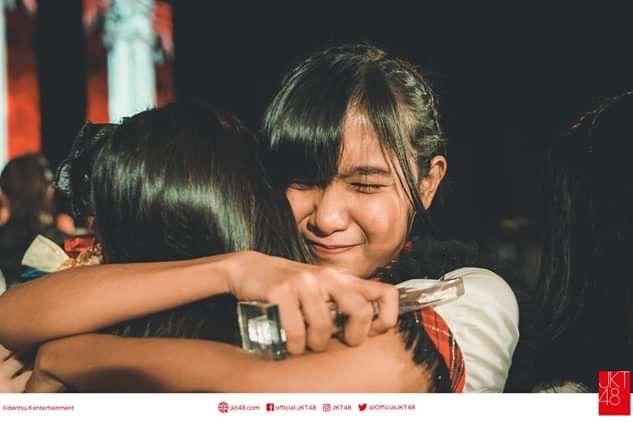 FebinetsuiJatim's tweet photo. So pround of you cinta💛 @K_FebiJKT48 ,perjuangan yg berujung manis,impianmu terwujud.
Tapi jangan berhenti sampai sini,kita terus berjuang sampai kamu masuk team dan bisa jadi yg terbaik...
Terima kasih kerja kerasnya,kami bangga punya kamu😊
#ComeAReal #27FebiKomaril https://t.co/kQ7p3boOvy
