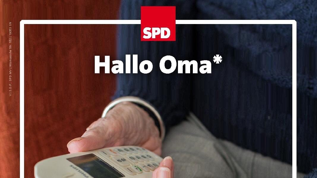 SPDMV's tweet photo. Alleinlebenden Älteren einmal täglich "Hallo“ sagen! Durch die aktuell gebotene Kontaktvermeidung wird  Einsamkeit verschärft. Lasst uns Oma (*und allen anderen, die alleine sind) jeden Tag ein nettes Zeichen senden und ihnen zeigen: „Wir denken an Euch!“ #gemeinsamstark https://t.co/wBsDwu3G0e