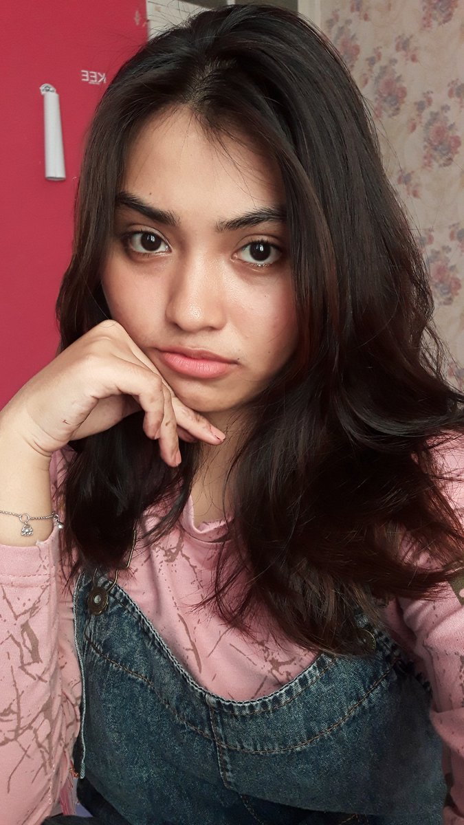desviiLZ's tweet photo. Ini hasil kegabutanQ hehe😹🙈 https://t.co/B7HotygL9Y