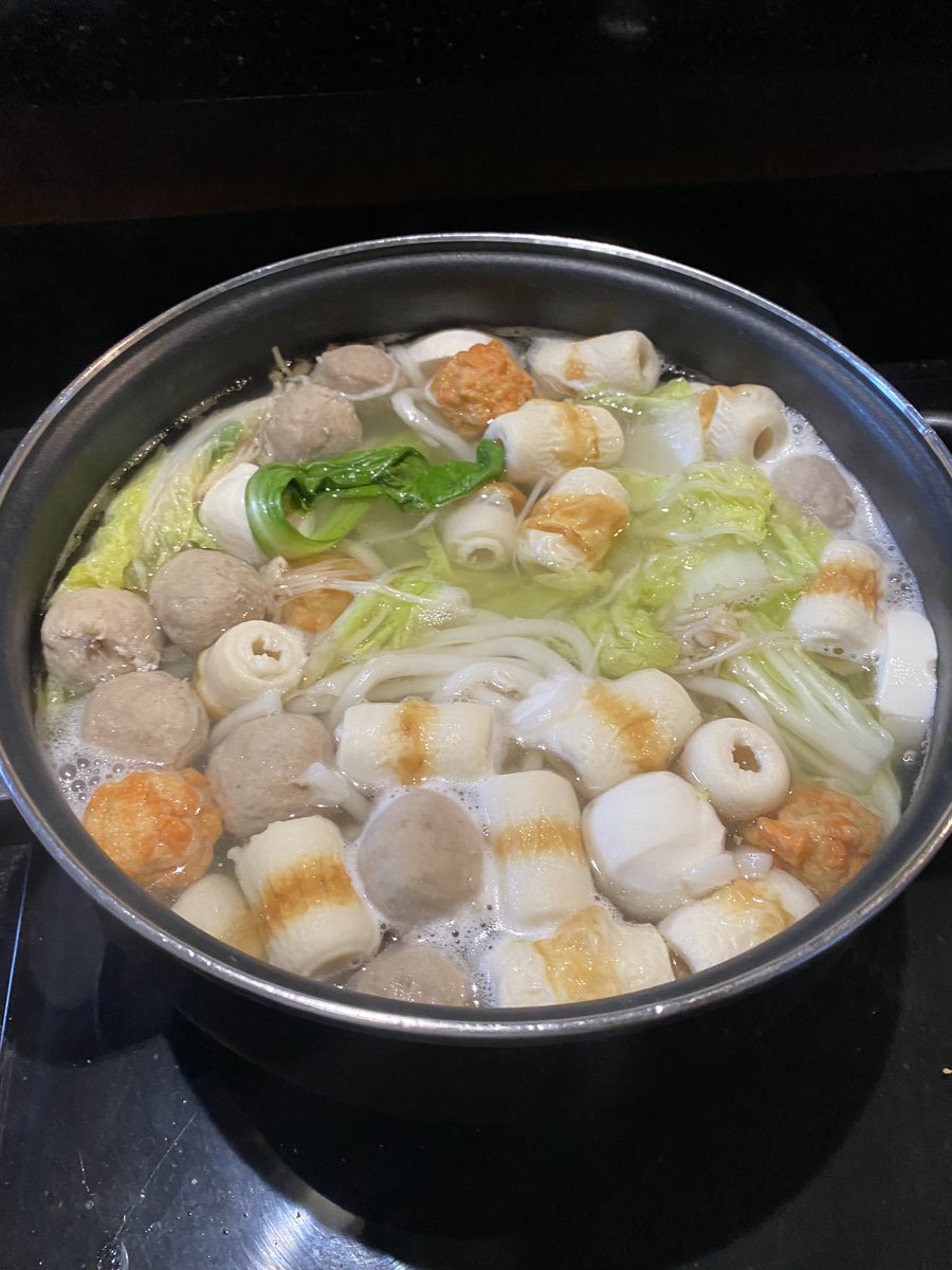 sisessa's tweet photo. this is our dinner.. whats yours? https://t.co/vdIl5D2zDF
