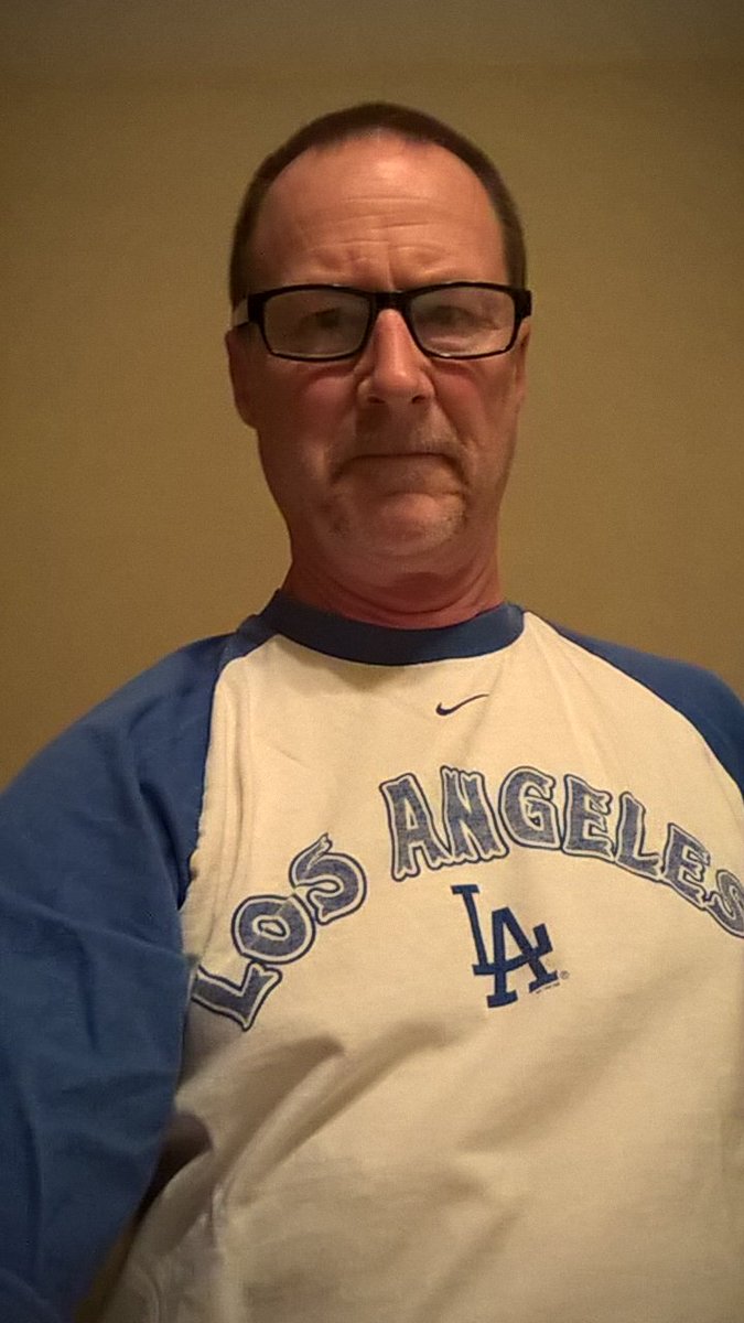 rblinker13's tweet photo. Favorite team day! @week_le @LEHSDemons #LEHSeSpirit https://t.co/pkbyC6RP5k