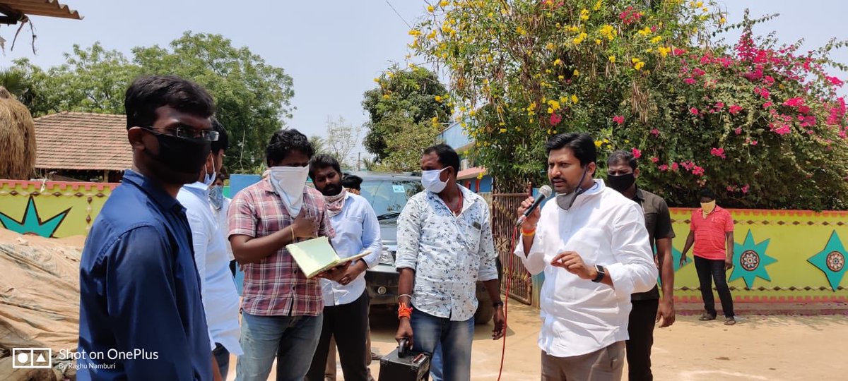 AbbayaChowdary's tweet photo. Creating awareness in villages on how to fight Corona, Monitoring sanitation works and ration distribution that is being carried out in the constituency. #NoToPanic #YesToPrecautions #APFightsCorona #DenduluruConstituency @ArogyaAndhra https://t.co/RZgIQyIvjt