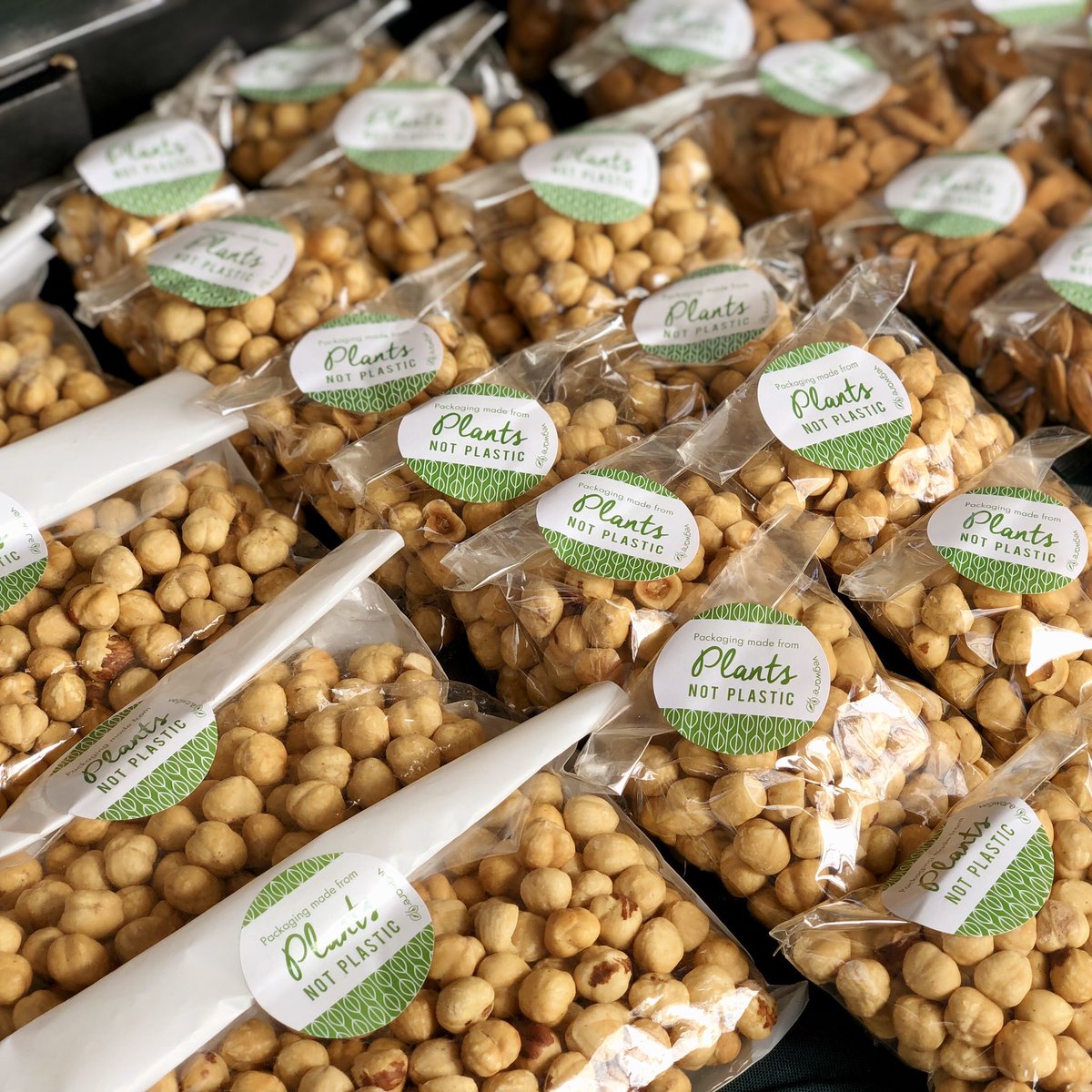 You can still get your hands on your favourite sweet and savoury selection of nuts from <a href="/FoodAndForest/">Food & Forest</a> online at foodandforest.co.uk 🌰