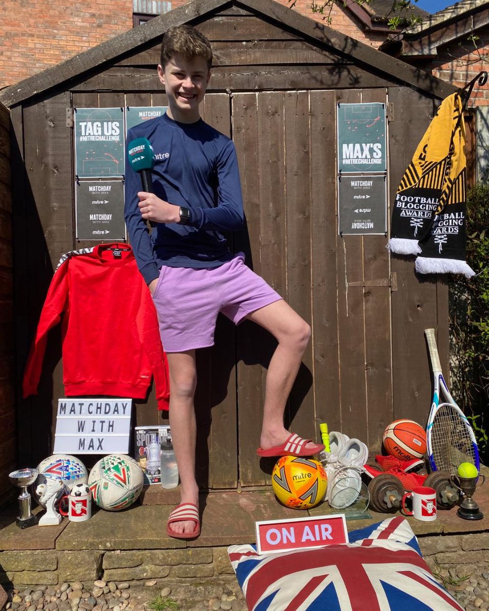 MitreSports's tweet photo. Max's #MitreChallenge - Challenge 3!

↔️CLICK TO SPOT THE DIFFERENCE↔️

Reply below with how many differences you can see, then DM us with your answers and we'll let you know if you've got it right!

Good luck from @matchdaywithmax!

#Mitre #AllYouNeedIsABall https://t.co/U2bUpq1ACv