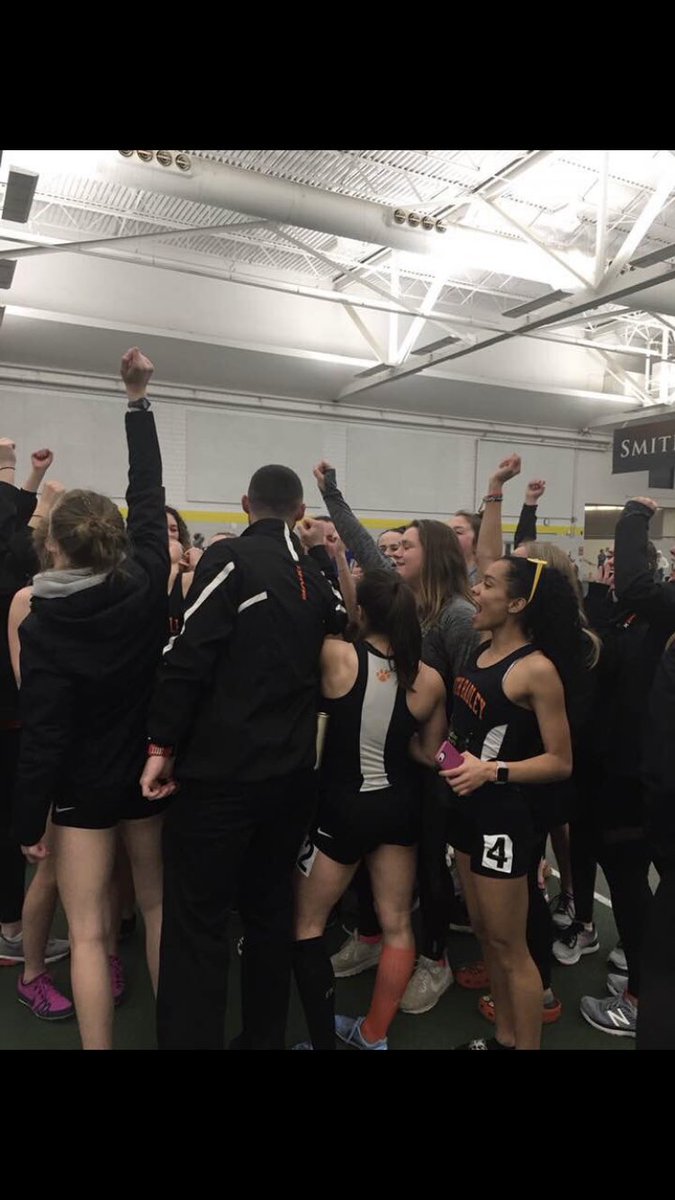 SO_HadleyTrack's tweet photo. New challenge alert. Once you are nominated you have 24hrs to respond or you donate $20 to a local charity. Post a pic of you coaching. I was nominated by @fishomatic303  and I nominate @anthony_findley @JWeberpv https://t.co/ZEOnnDNMeo