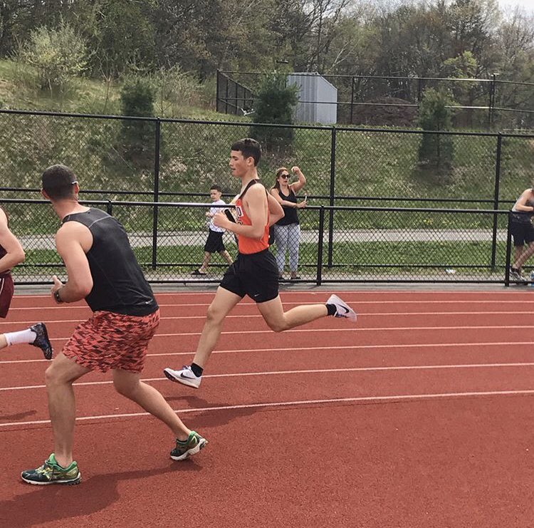 SO_HadleyTrack's tweet photo. New challenge alert. Once you are nominated you have 24hrs to respond or you donate $20 to a local charity. Post a pic of you coaching. I was nominated by @fishomatic303  and I nominate @anthony_findley @JWeberpv https://t.co/ZEOnnDNMeo