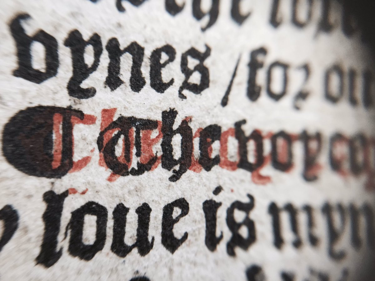 UofGlasgowASC's tweet image. A great #TypeTuesday: “The voyce of the Churche” &amp;amp; “The voyce agaynst the heretikes” was mistakenly transposed in printing the red rubrics of this 1537 Bible. The error corrected by over-printing in black eleanor.lib.gla.ac.uk/record=b1642178 #PrintFail #PrintingError #UofGlasgowASCfromHome
