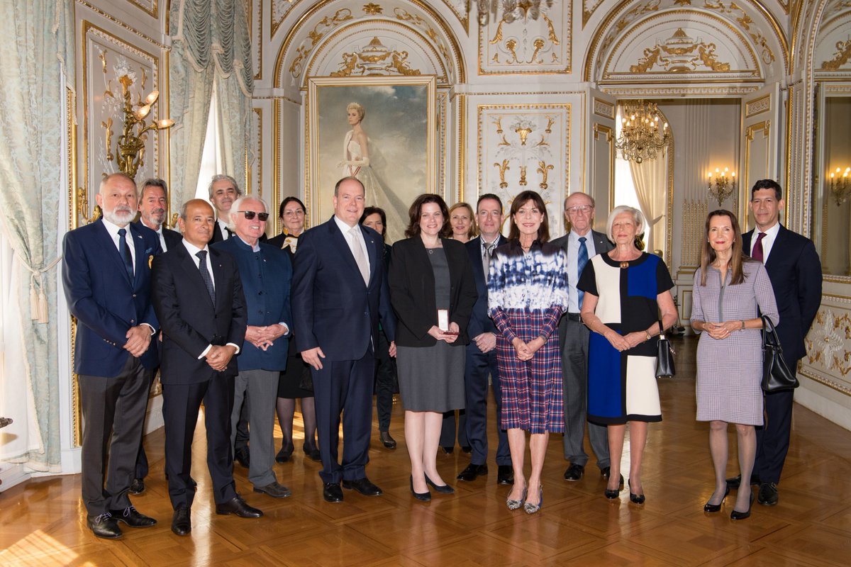 presidentmanny's tweet photo. 1 Year Ago Today, on #ThisDayInHistory, this photo of #PrinceAlbertIIofMonaco, #PrincessCaroline with Toby Boshak &amp; supporters of @PrincessGraceUS at the @palaismonaco was taken on March 31, 2019 🇲🇨 @Byeteelion @FPA2 #PrinceAlbertofMonaco #Monaco #PGFUSA #PrincessGrace #Grimaldi https://t.co/r19jjyqGkZ