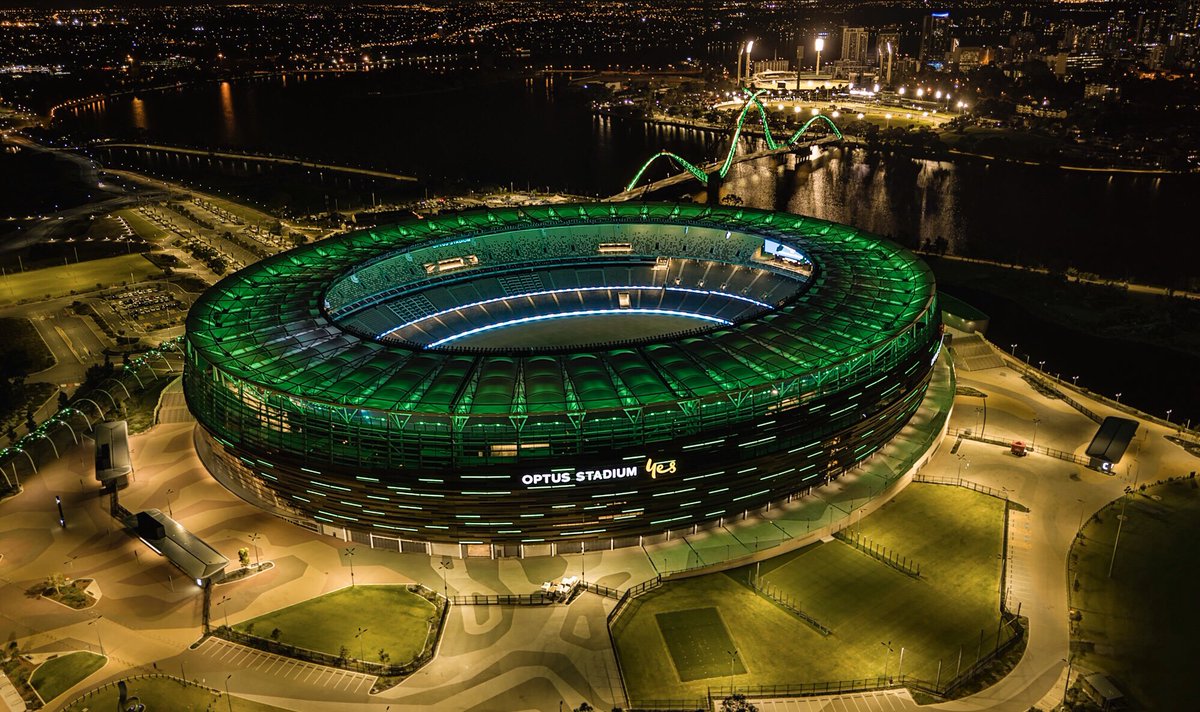 OptusStadium's tweet photo. Tonight Optus Stadium and other Perth landmarks will be lit green (international colour of health) until April 14 as a thank you to our health workers 🙏
As much as we miss our fans, we encourage everyone to social distance and stay home during these extraordinary times. https://t.co/Z799PrAZH4