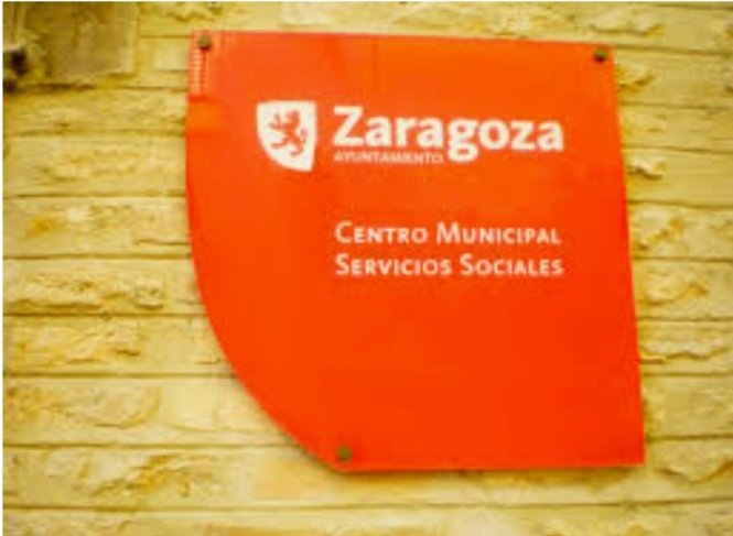 zaragozaencomun's tweet photo. Desde nuestro grupo municipal demandamos que los Centros Municipales de Servicios Sociales presten atención en esta situación de crisis, extendiendo al máximo la atención, abriendo a la atención no presencial los 15 centros y la habilitación inmediata de medios telemáticos. https://t.co/dJRUGgwbqb