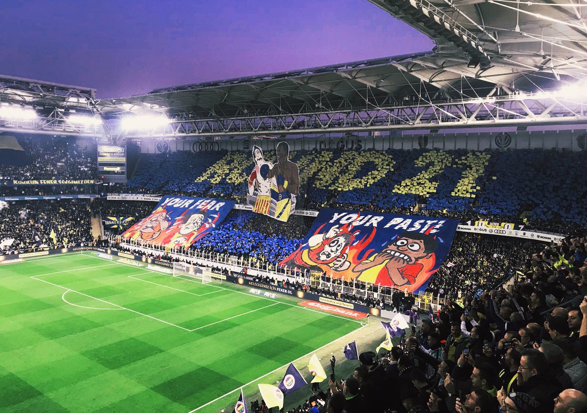 gencfborg's tweet photo. Meydan okumanızı kabul ediyoruz @gecekondu

Cezaların en büyüğü Fenerbahçe Tribünü! 😉

Sıra sizde @forzabesiktas https://t.co/ceYyagjH0o