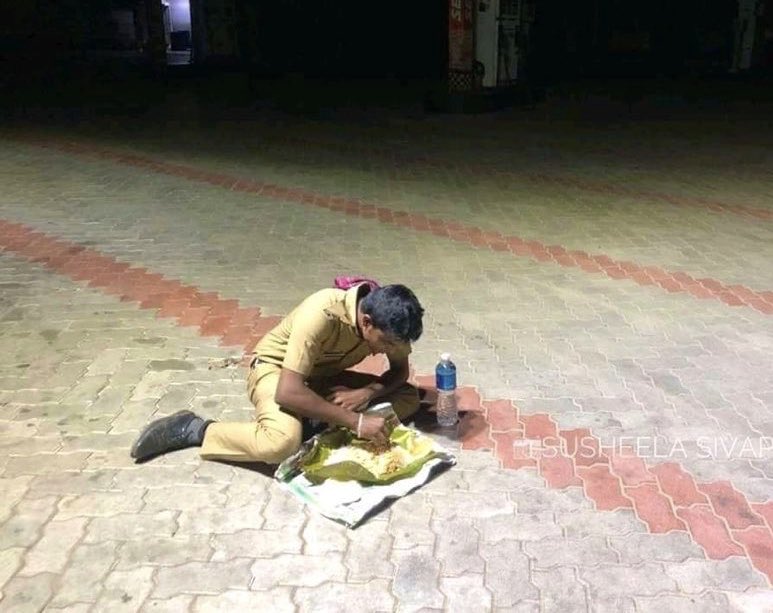 IPSHemant's tweet image. Hope you had your food at Home? 
I just got some time to have it.. 

Hope you will allow me to have my food by not coming out of your home.

Or else I will be forced to leave my food and run to request you to 
#StayHomeStaySafeSaveLives  

#CoronoLockdown is National Duty 🙏