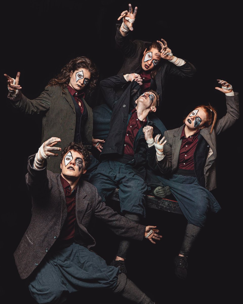 project_lockout's tweet image. #TheManiacComplex is forced to be on the back burner, and we consider this a strange opportunity.  How can we push it?  What direction does the show want to go?  What stories are demanding to be at the forefront? Still planning... #2020