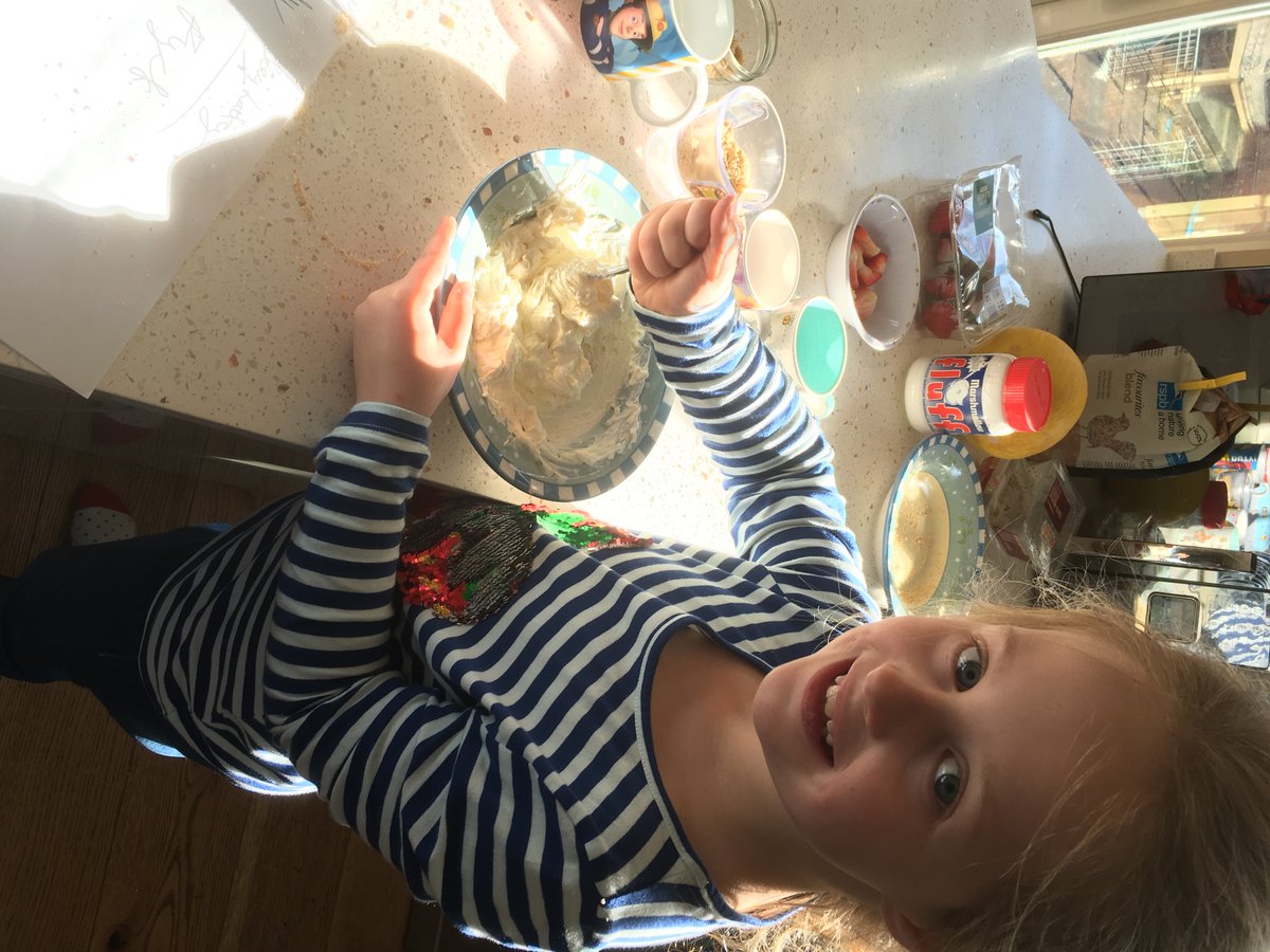 candicefiler's tweet photo. @LibpMrsBrayley Here is a cheesecake Charlotte has made https://t.co/4HDjh3u4zW