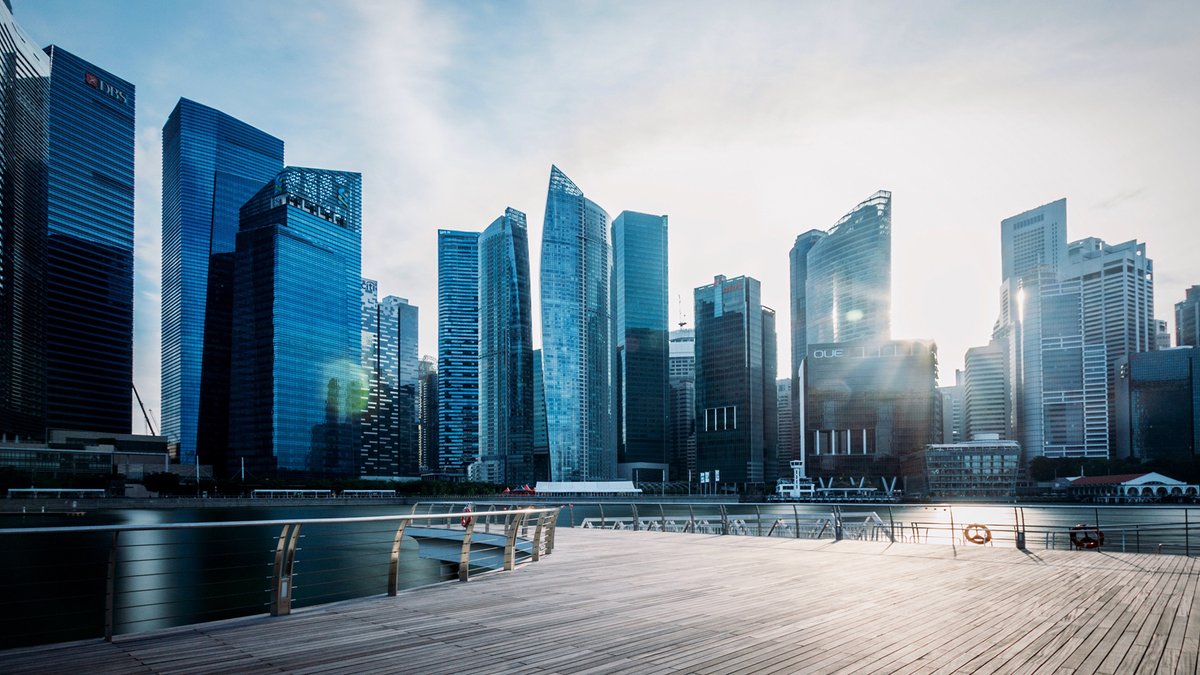CresaCorp's tweet photo. #Cresa Viewpoint – COVID-19 Economic Fallout and CRE Impacts: What long-term issues will #COVID19 have on our economies and real estate? @RossMooreCRE comments. https://t.co/ZkNGm6KwNC https://t.co/xVQQgtFjsu