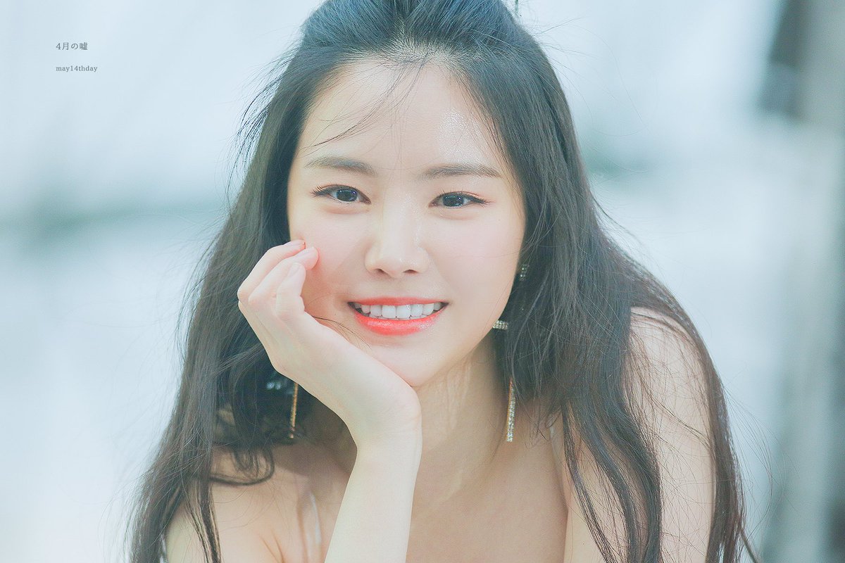 may14thday's tweet photo. 190511 에이핑크 손나은 https://t.co/8TXFRHQIYk