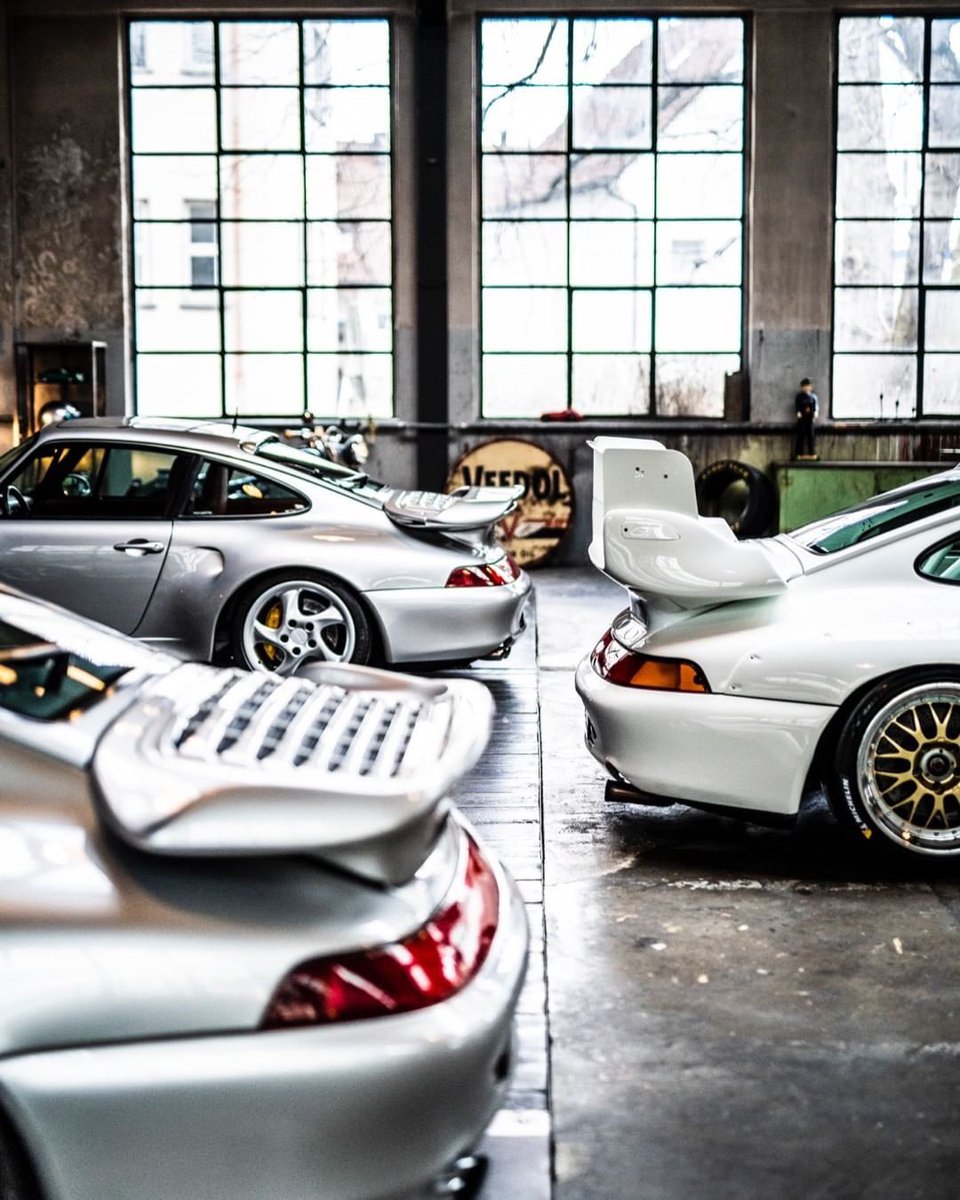 Porsche911UK's tweet photo. Generation #Porsche993
Possibly pinnacle of the #Porsche911
Certainly the best looking
๐ท @remidargegenphotographies
All Star line up ๐ซ
#993GT3 #993TurboS
#PorscheArcticSilver
#porsche911uk #911uk ๐ฏ https://t.co/mrZGI89XWY