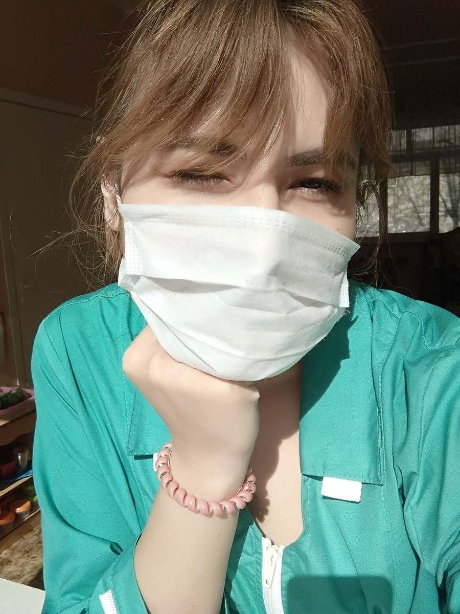 min___olya's tweet photo. мне стало интересно: видны ли в этой мордашке азиатские черты? (можно приплести именно казахские) 
 или же imma simple russian girl? 🤡 https://t.co/pltlenLZNi