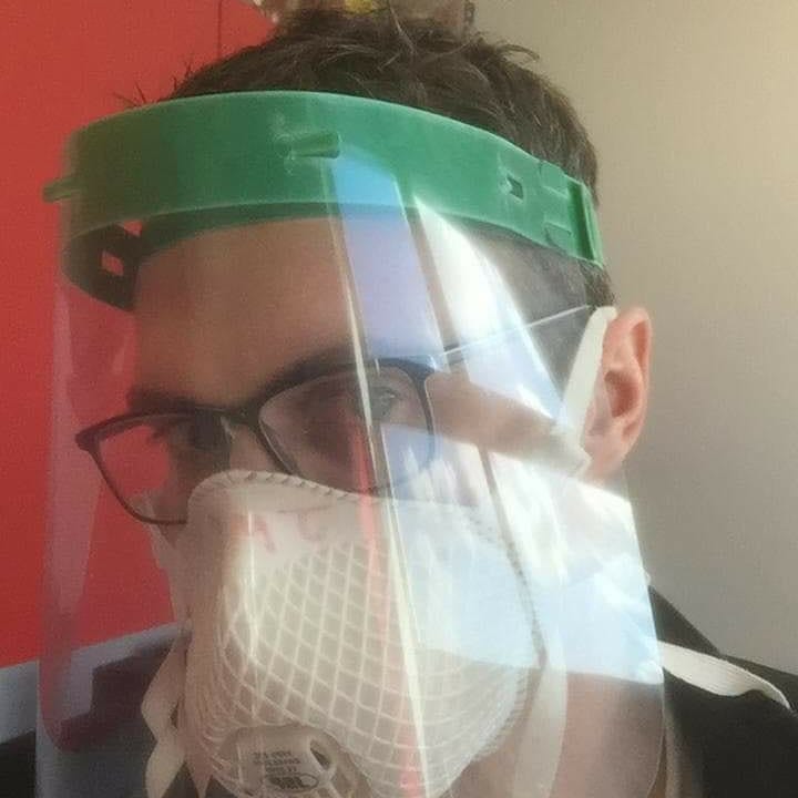 OLSNewry's tweet image. 50 visors now complete and delivered to Daisy Hill Hospital.
Thank you so much our Head of Design &amp;amp; Technology, Mr Hackett and Caretaker Mr Cathal McAleenan for all your hard work today. @SouthernHSCT @SAVEDAISYHILL @newryreporter @BBCNewsNI  @Campbell_Cormac @ErrigalCiaran1