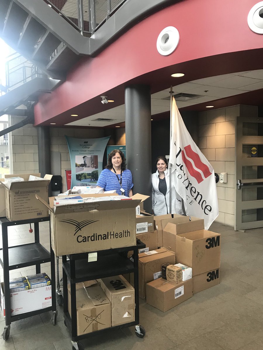 A sincere thank you to St.Lawerence College for the generous donations of Personal Protective Equipment. Nice to have the support from our future generation of health care students and faculty. ^hle