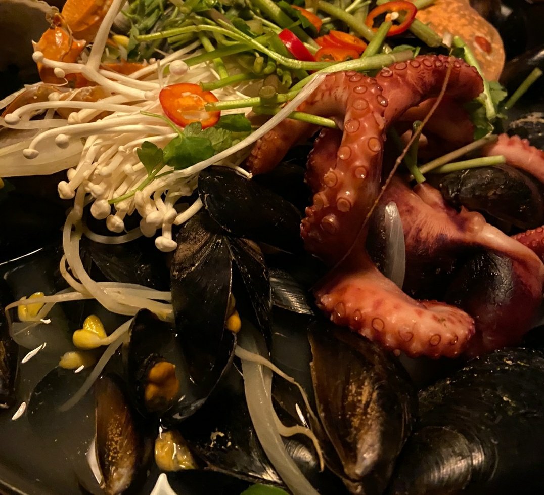 Photo by NAYEON 

#TWICE #트와이스 #TWICEFOOD