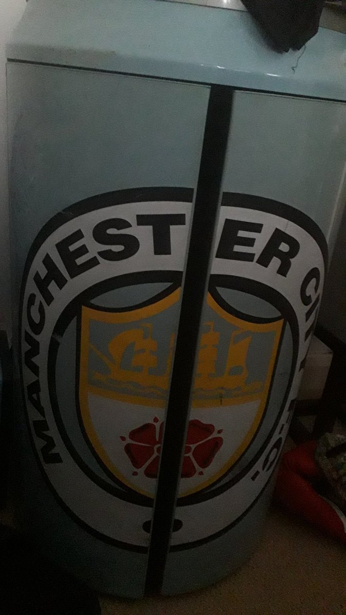 MCFC_Shirts's tweet image. Really hoping twitter can help me track one or these #mcfc can stereos from 1995-96? Been after one for years. Appreciate any RT and help. Thanks