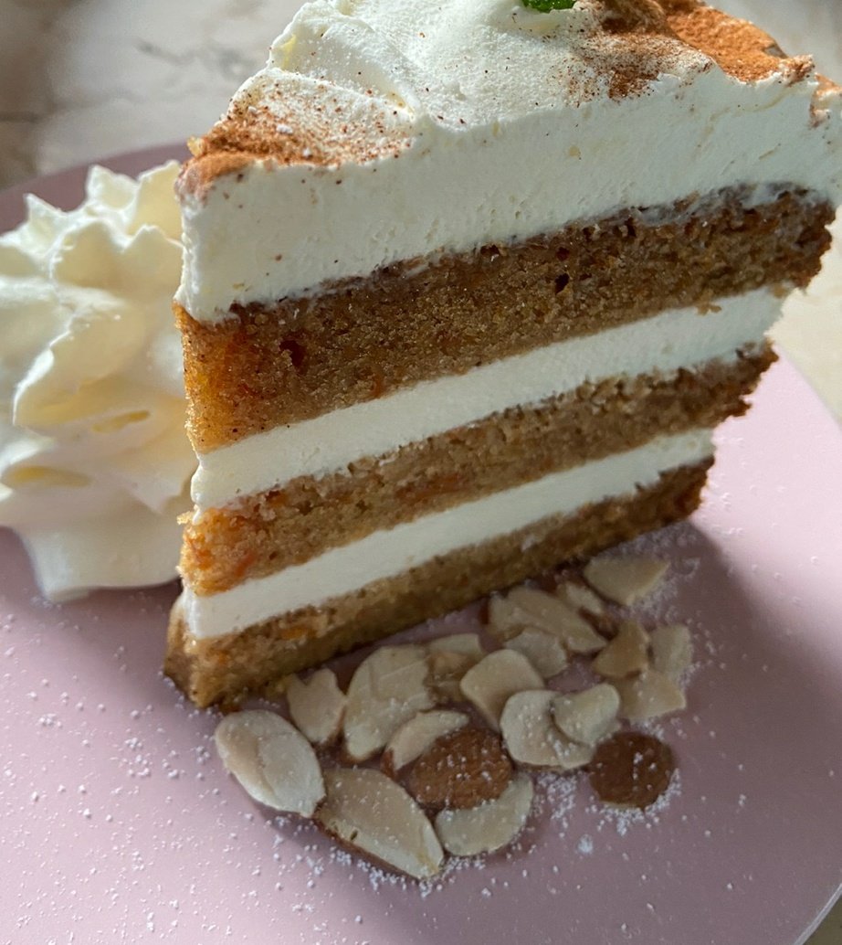 Photo by NAYEON

#TWICE #트와이스 #TWICEFOOD