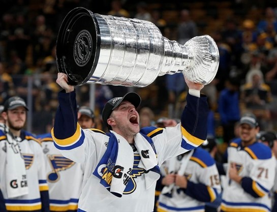 OHLIceDogs's tweet photo. Did you know that there are three Stanley Cups? The original cup is made of 92.5% Sterling Silver and 7.5% copper. The Presentation and Replica Cups are made of 97% silver and 3% nickel!
#ThisIsMining #ThisIsAdventure #OMAxOHL https://t.co/Weas114ECt