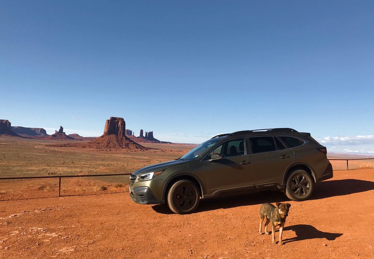 subaru_usa's tweet photo. Outback Onyx hanging out in Monument Valley, AZ. Take a quick trip down memory lane and share your favorite adventure shots with us using #AWDAdventure! (πΈ: Johnny Sowles) https://t.co/U9MffvSgco