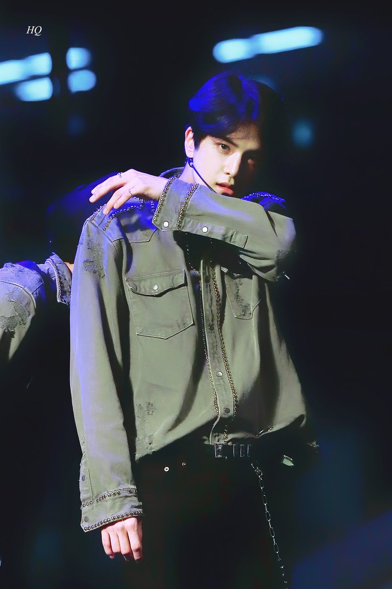 highquality910's tweet photo. #THEBOYZ #더보이즈 #영훈 #YOUNGHOON 

https://t.co/P4oGcm5tKN
https://t.co/9fjh23xJnQ https://t.co/9VrXvDH1EA