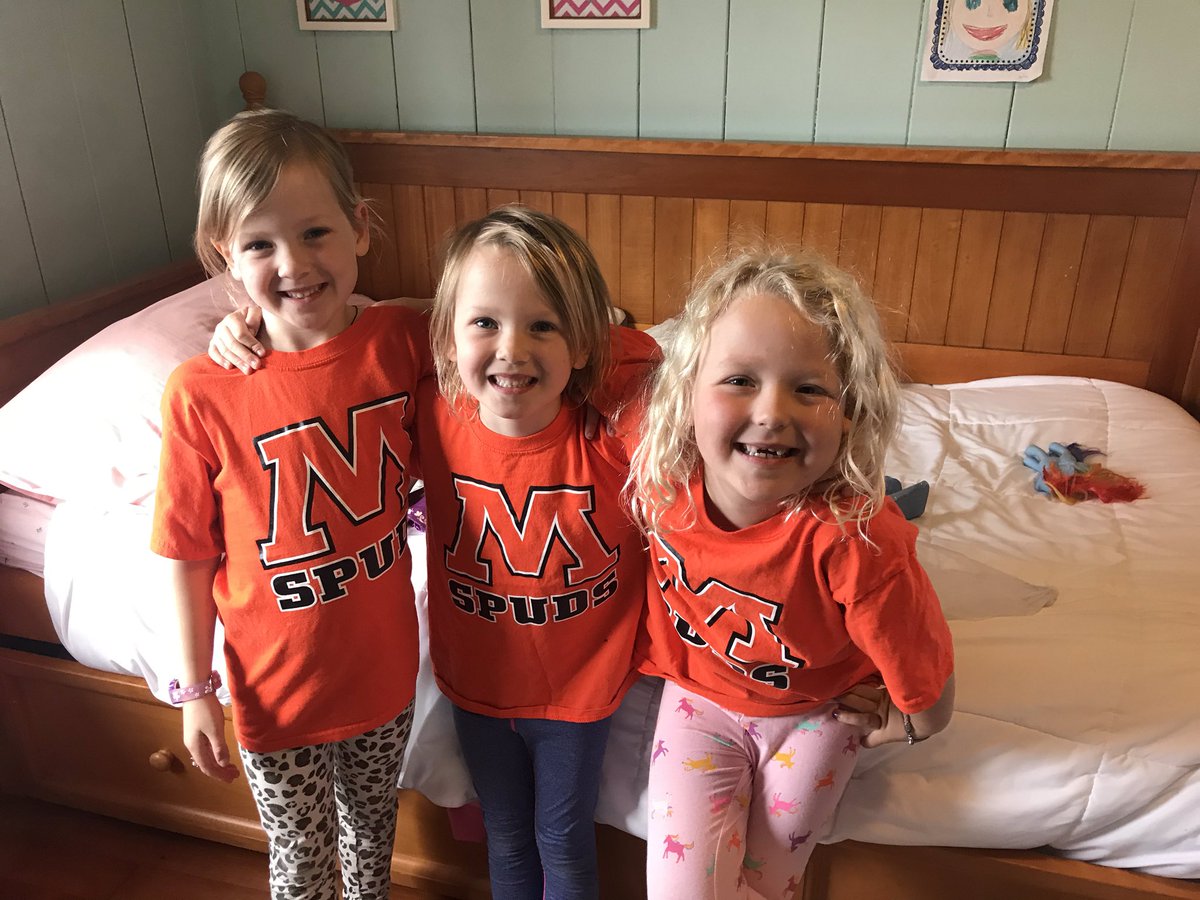 jltalge's tweet photo. No school uniforms so have been making the gals pick a different uniform theme each day. Today: Spuds tees. Maybe if the crisis lasts another couple years we’ll put on Brainerd shirts one day. Just kidding we would never do that. #spudsway https://t.co/Qzvr2YPS2p