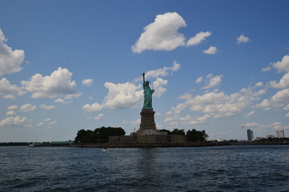 Il viaggio al tempo del coronavirus : restare a casa e spaziare con la mente ricordinvaligia.it/2020/03/31/via…