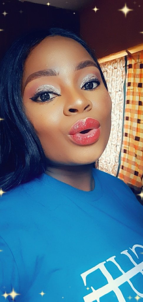 EbunoluwaOlaide's tweet photo. Happy birthday to me! #BeforeMarchends #StayAtHome #askburna #TheLockdown https://t.co/WuPGO1lyob