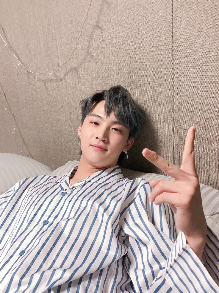 𝚓𝚊𝚢𝚜 ไม่ตอบ = เล่นเกม​ส์ tweet media