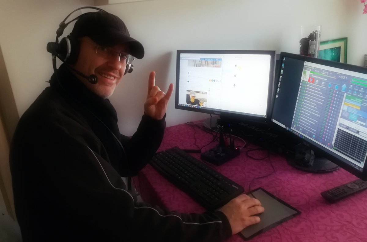 Andrea Mr Rock tweet media