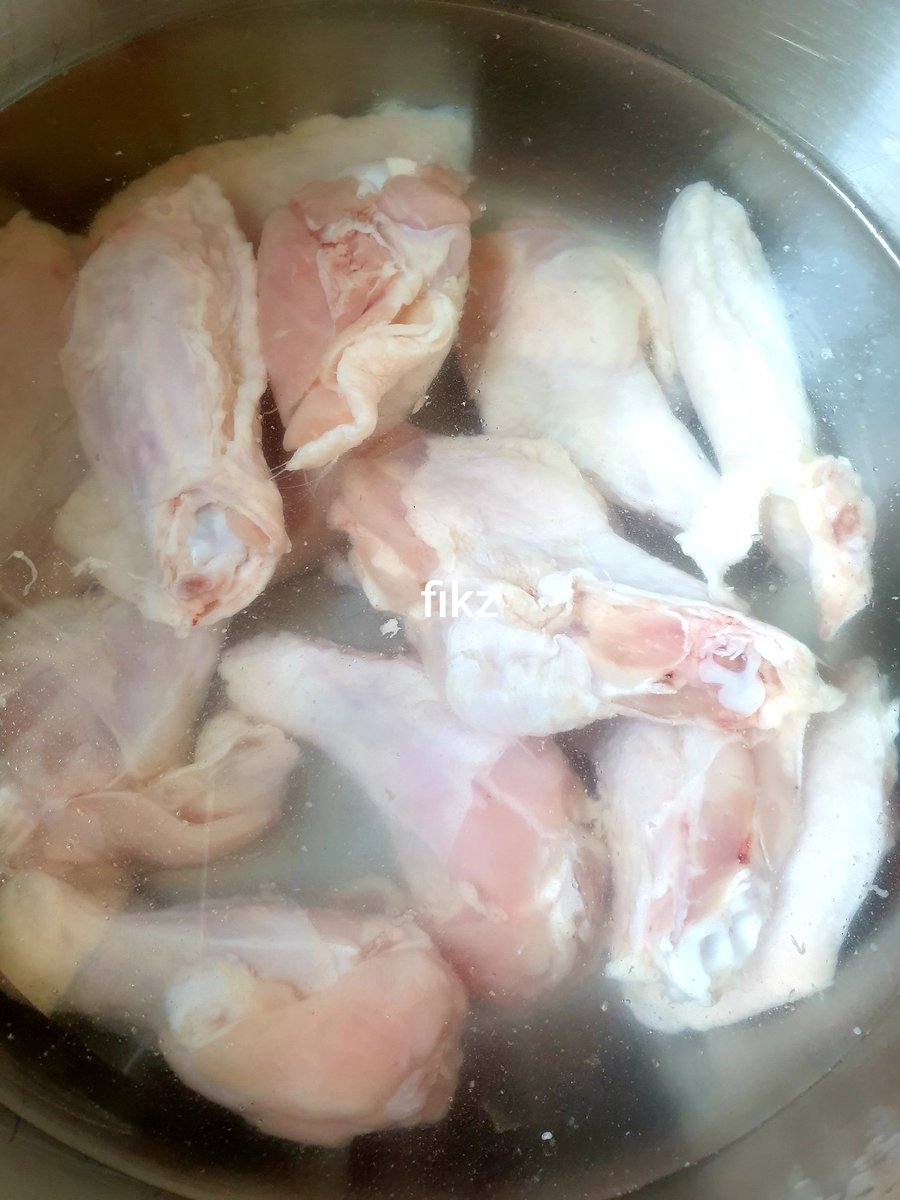  #TuesdayMotivation  #COVID19Let me motivate the nation during this hard time with hot wings Recipe Recipe threadBoil the wings till they are cooked inside but do not over cook them