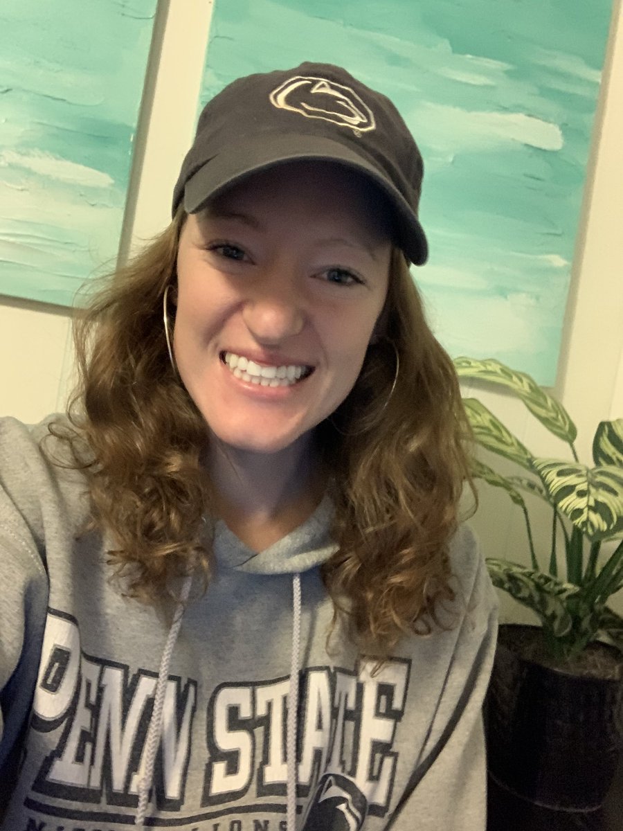 msrogersteaches's tweet photo. Never takes much to convince me to wear @PennStateFball! I’m looking forward to seeing all the sports wear today! #WereallinthistogetherNCSD #digitalspiritweek https://t.co/e4s6IQODTL