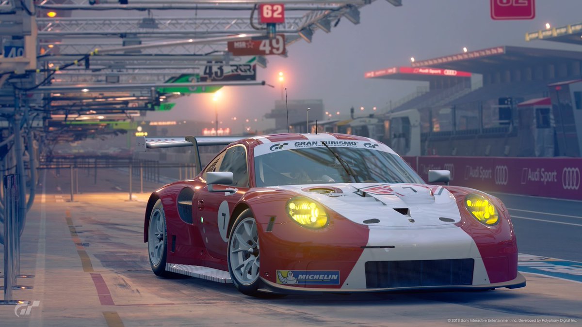 Flowared's tweet photo. Porsche Custom sur GT Sport #ConcoursPhotoTopAchat https://t.co/rDV6FQeyS7