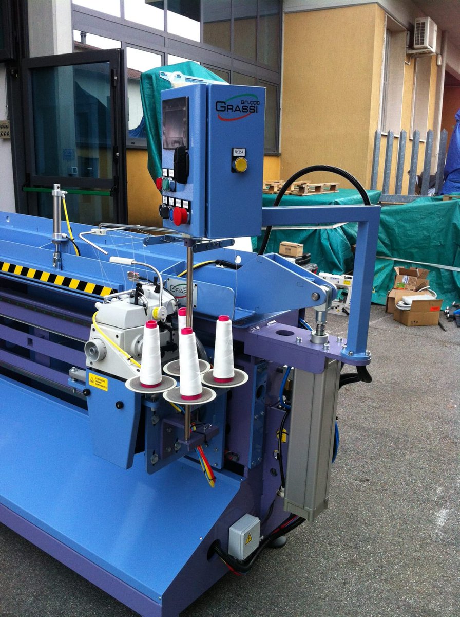 GruppograssiT's tweet image. GRUPPOGRASSİ TÜRKİYE🇹🇷
🛡️Yarı Otomatik Makineler , Otomatik Overlok Makinesi.
#overlockmachine #overlock #machine #overlokmakinası #makina #yarıotomatikoverlok #üretim #machinery #özelmakineler #lateks #latex #ergonomik #jersey #triko #minder #türkiye #türkiyemakina #türkiyeyatak