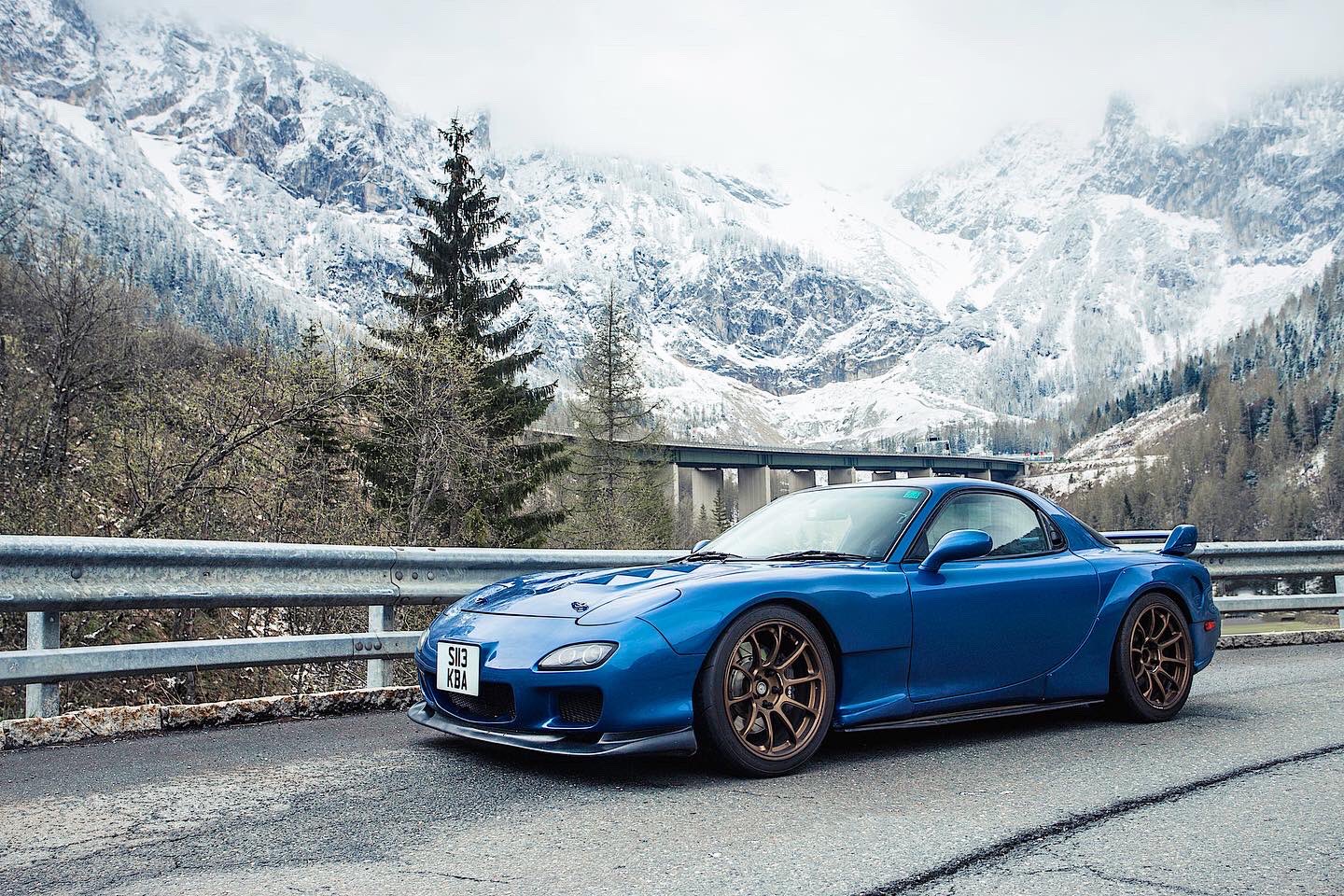 EUcBOpDWAAIL6cz?format=jpg&name=large