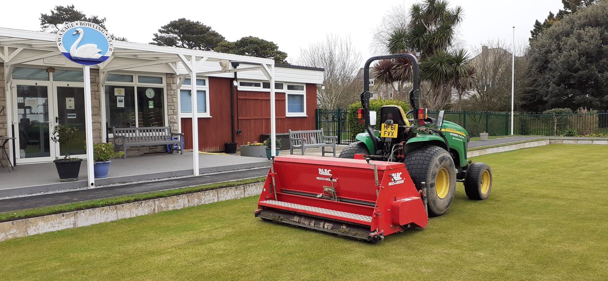 EcosolTurfcare's tweet photo. Spring renovations got underway recently at Swanage Bowls Club with the #ecosolturfcare team completing #overseeding #fertilising and #topdressing .
#bowlsclub #springrenovations #tallisamosgroup #johndeere https://t.co/7RREwHlzJf
