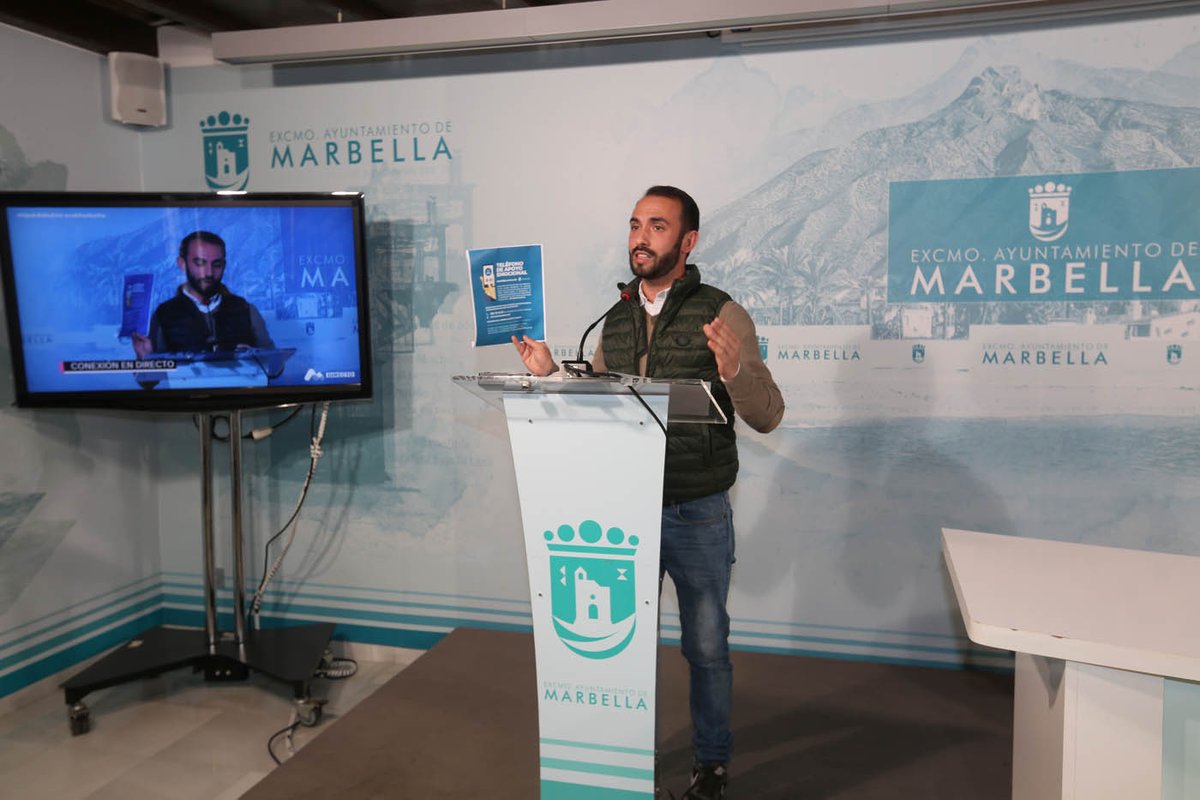 Ayto_Marbella's tweet photo. ☎️El @Ayto_Marbella habilita un nuevo servicio telefónico para dar apoyo emocional a los ciudadanos que lo necesiten con motivo de la crisis sanitaria del #COVID2019 #Marbella #MarbellaAtuLado #EsteVirusLosParamosUnidos 👉 https://t.co/0b5jz8X2R6 https://t.co/HUzLSfeMVL