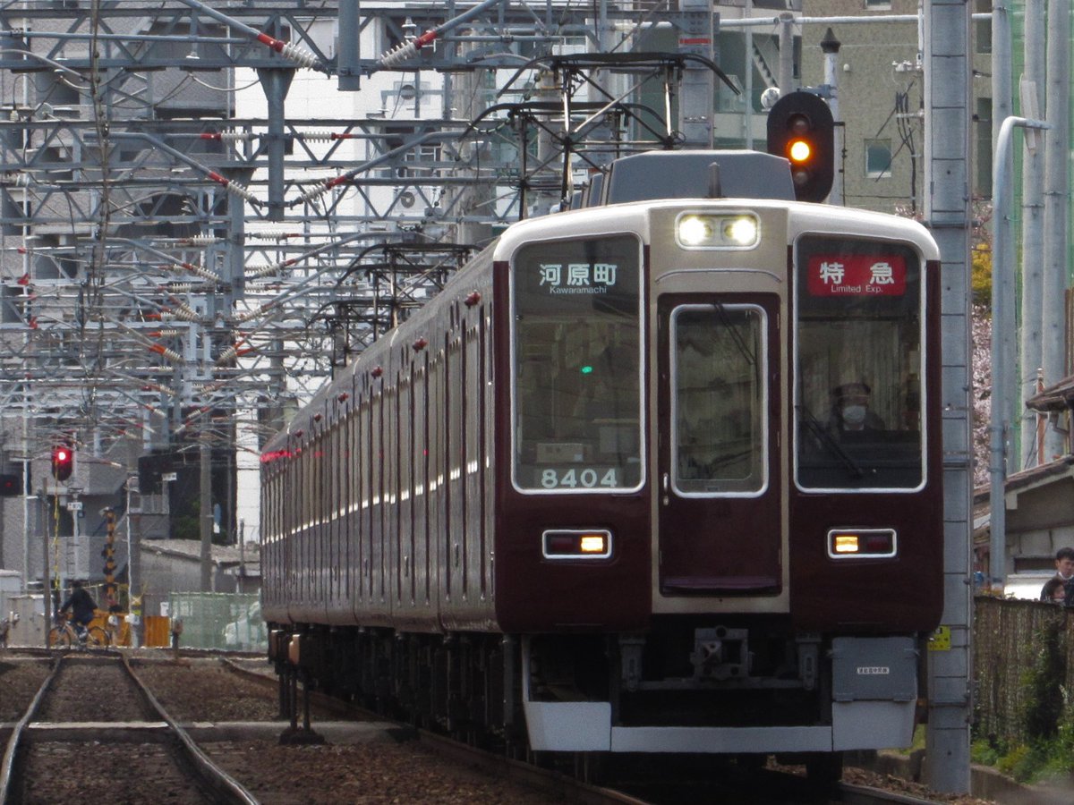 junchan200yeah's tweet photo. 惚れ惚れするのでござる
#8315F
#阪急電車 https://t.co/pB7mdy6Epf