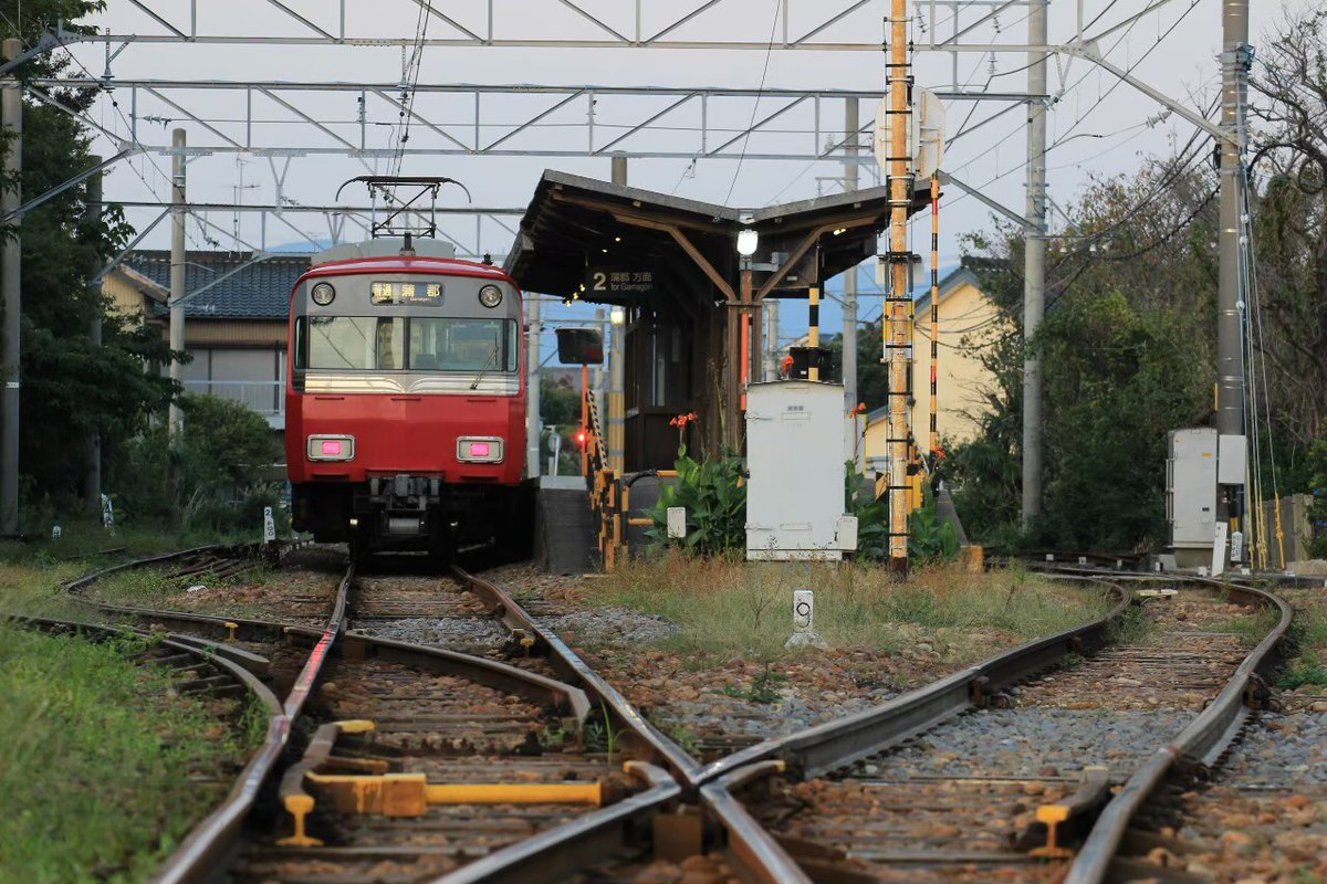 愛知大学 Rego On Twitter お久しぶりです 暗いニュースが続く昨今ですが 名鉄西尾 蒲郡線の2025年度までの存続が決まったようですね 私たちregoは 来年度からも引き続き両線の地域活性化に繋がる活動を続けていきます いつでも歓迎 新入生募集中