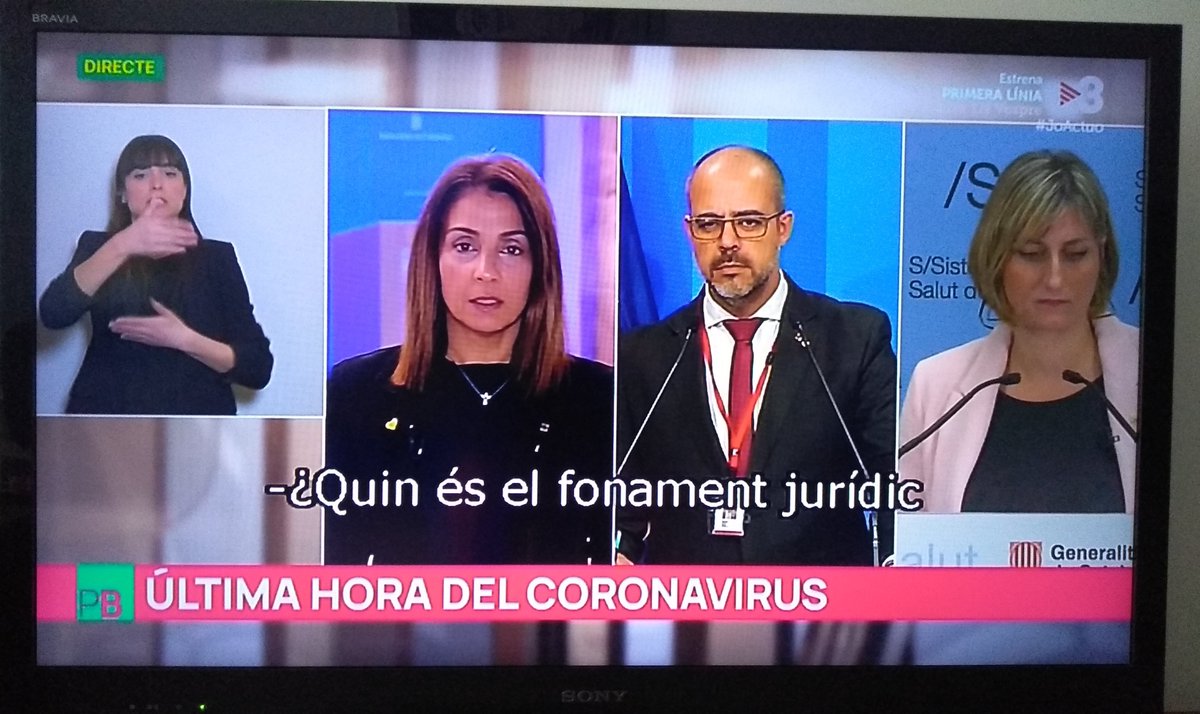 FESOCAinfo's tweet photo. Així sí! Després de diverses gestions des de FESOCA, s'ha aconseguit unes millores técniques i d'accessibilitat de la figura de l'intérpret de #LSC de la federació, a les Rodes de Prensa del @govern. 👏 https://t.co/Q5pXxaywAc