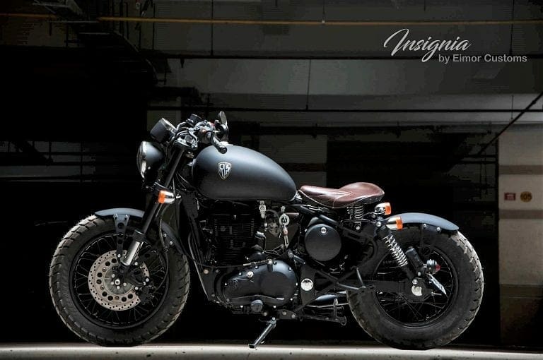 CafeMotorcycle's tweet photo. EIMOR Customs is here with Royal Enfield Classic Insignia
#mrc #RoyalEnfield #CustomBikers #motorcycles https://t.co/ZMXK9khPGh