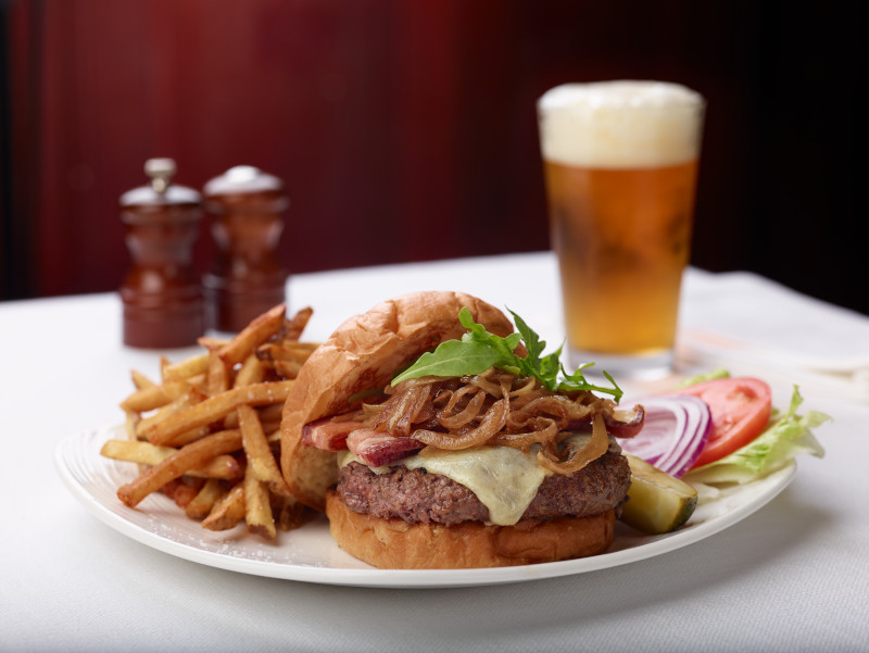 Enjoy our $10 burger, pasta, or Chicken Parmigiana sandwich for the mid-day meal you deserve.

Available for curbside pick-up or delivery. Call your local Palm for more details!